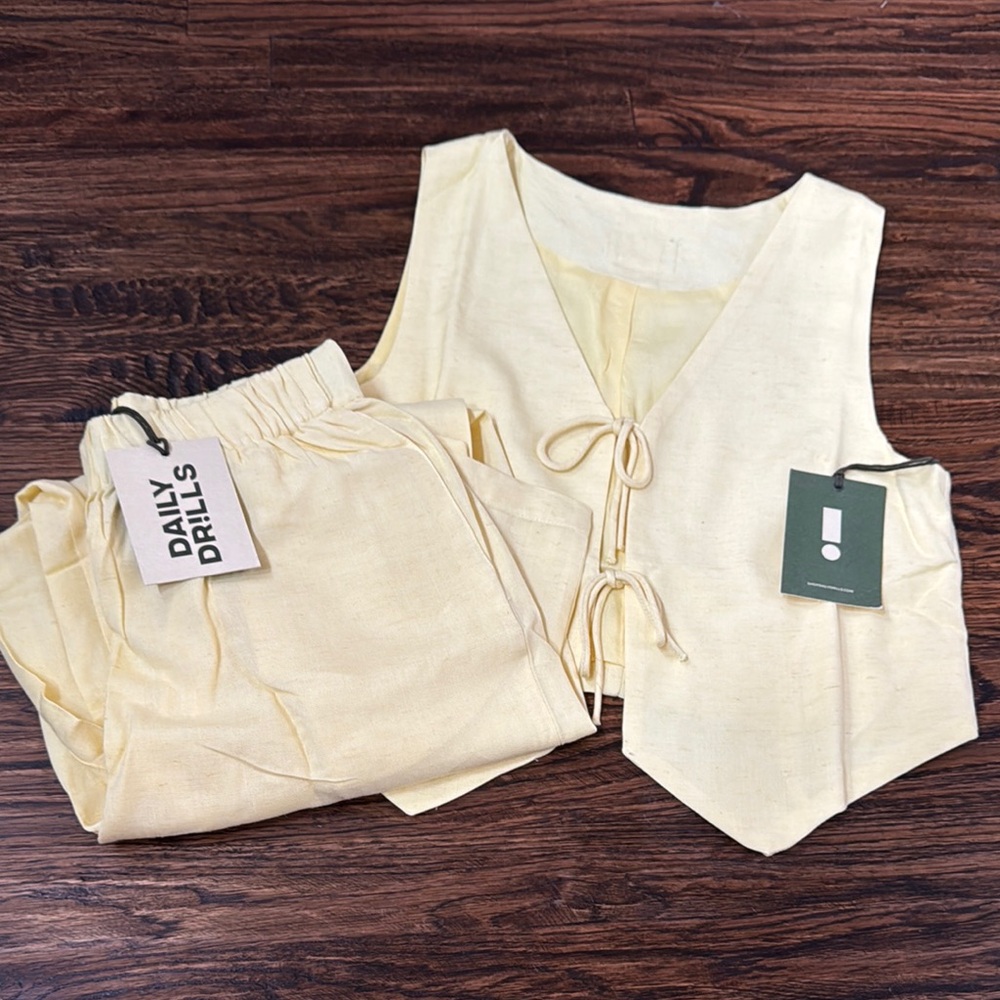 NWT Daily Drills Yellow Linen Set XS/S